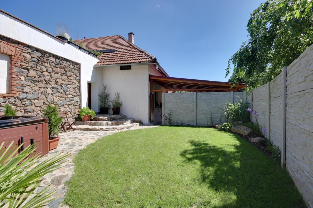 Holiday Home Kvitek Ctetin 외부 사진